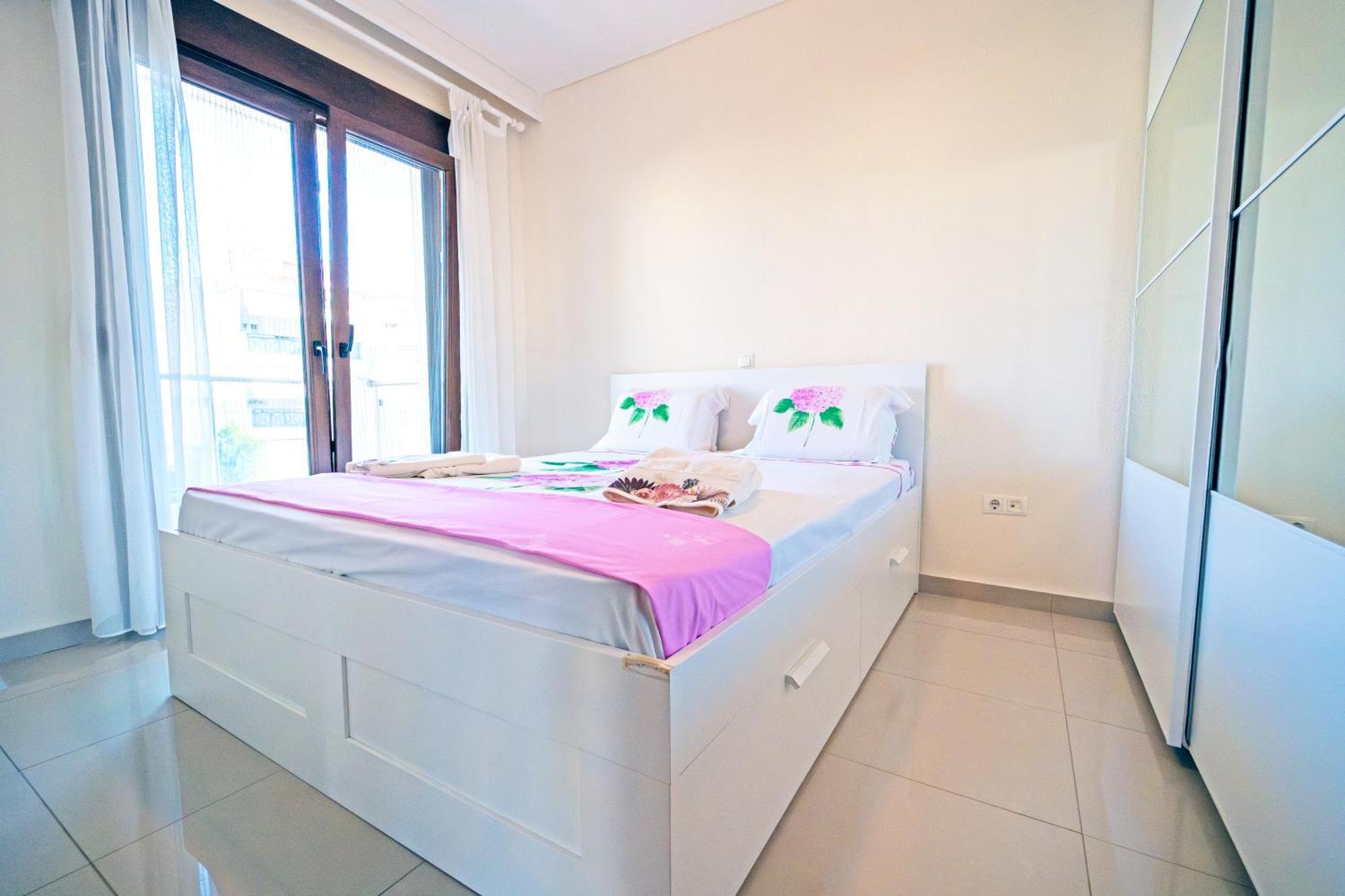 Luxury And Sunny Apartment 250 Mts From The Beach!! Peraía エクステリア 写真
