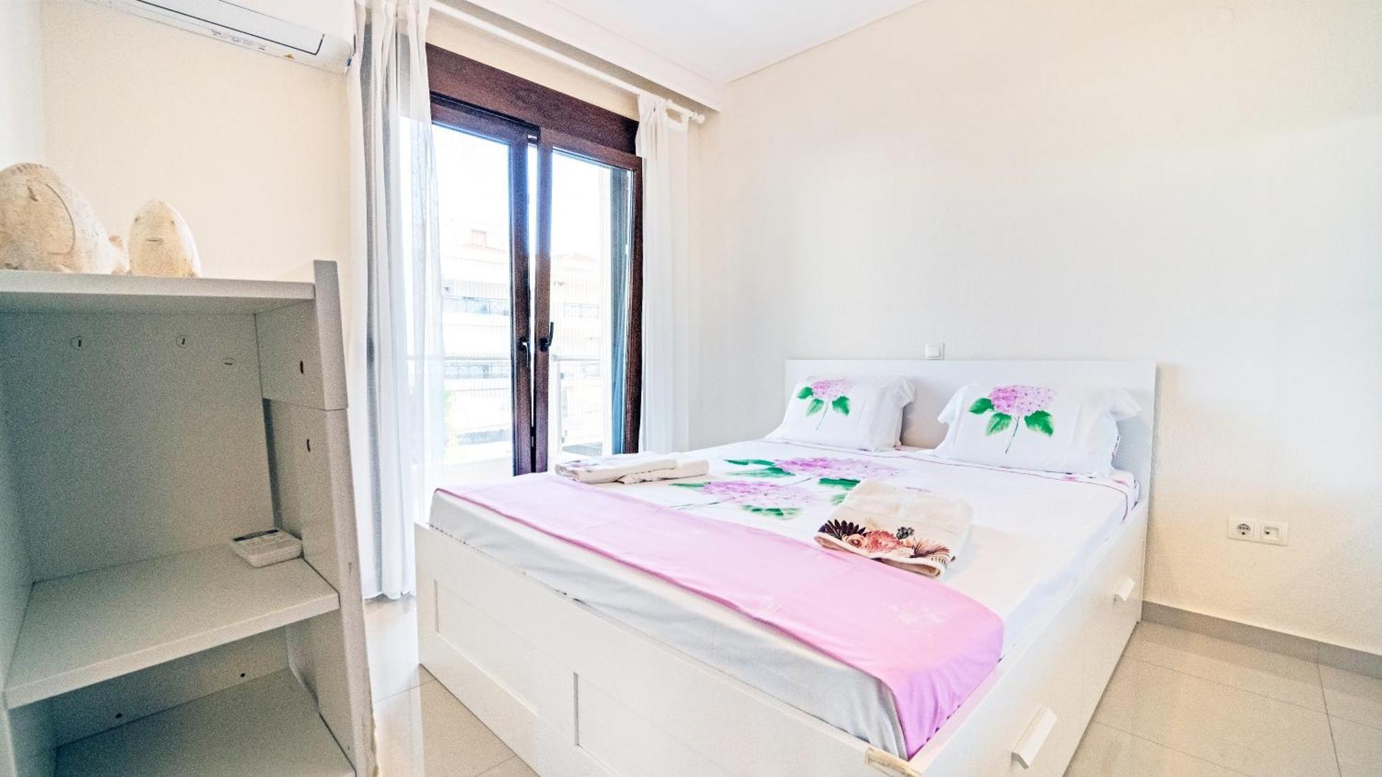 Luxury And Sunny Apartment 250 Mts From The Beach!! Peraía エクステリア 写真