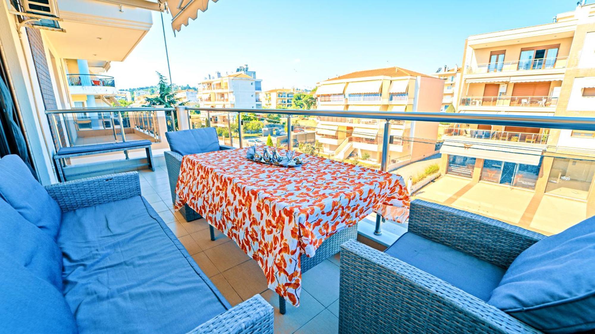 Luxury And Sunny Apartment 250 Mts From The Beach!! Peraía エクステリア 写真